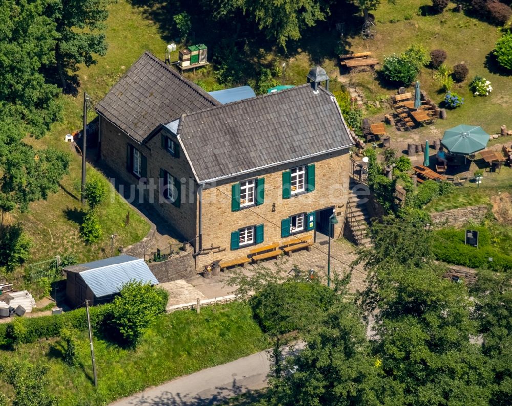 Witten aus der Vogelperspektive: Historisches Bethaus der Bergleute im Muttental im Stadtteil Bommern in Witten im Bundesland Nordrhein-Westfalen