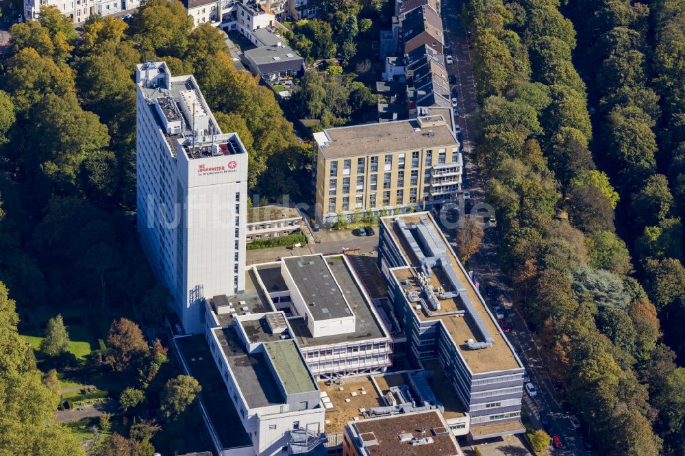 Luftbild Mönchengladbach - Hochaus auf dem Klinikgelände des Krankenhauses in Mönchengladbach im Bundesland Nordrhein-Westfalen, Deutschland