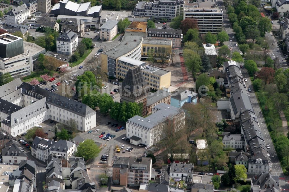 Luftbild Trier - Hochbunker am Augustinerhof in der Innenstadt von Trier im Bundesland Rheinland-Pfalz