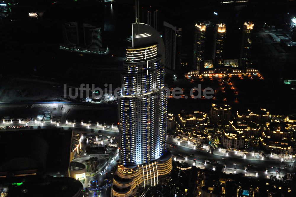 DUBAI / DUBAYY aus der Vogelperspektive: Hochhaus The Address Downtown Dubai im neuen Stadtteil Downtown Dubai