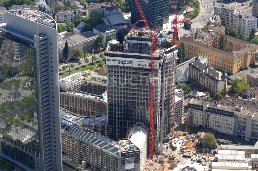 Frankfurt am Main aus der Vogelperspektive: Hochhaus- Baustelle des Tower 185 in Frankfurter / Main