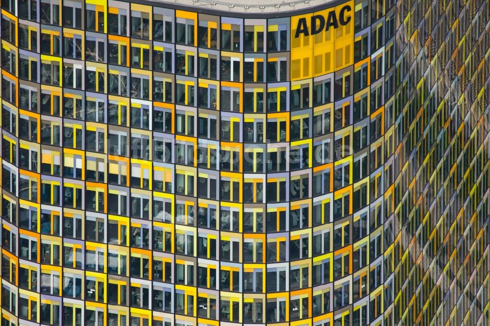 München aus der Vogelperspektive: Hochhaus- Ensemble ADAC Zentrale im Ortsteil Sendling-Westpark in München im Bundesland Bayern, Deutschland