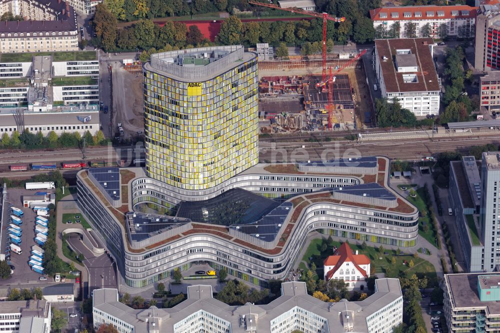 München von oben - Hochhaus- Ensemble ADAC Zentrale im Ortsteil Sendling-Westpark in München im Bundesland Bayern, Deutschland