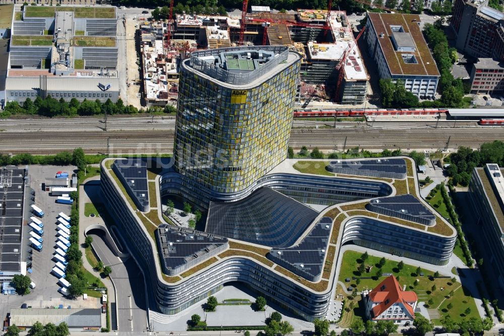 München von oben - Hochhaus- Ensemble ADAC Zentrale im Ortsteil Sendling-Westpark in München im Bundesland Bayern, Deutschland