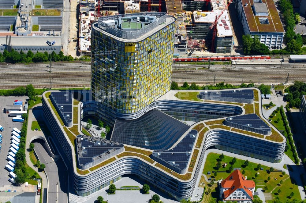 Luftbild München - Hochhaus- Ensemble ADAC Zentrale im Ortsteil Sendling-Westpark in München im Bundesland Bayern, Deutschland