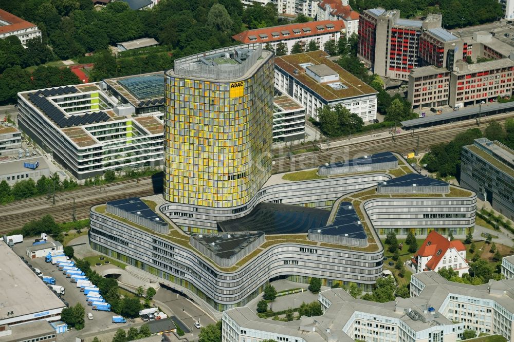 München aus der Vogelperspektive: Hochhaus- Ensemble ADAC Zentrale im Ortsteil Sendling-Westpark in München im Bundesland Bayern, Deutschland