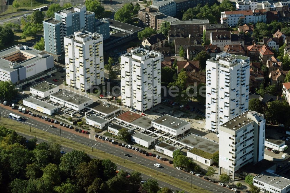 Luftbild Braunschweig - Hochhaus- Ensemble in der Kurt-Schumacher-Straße in Braunschweig im Bundesland Niedersachsen