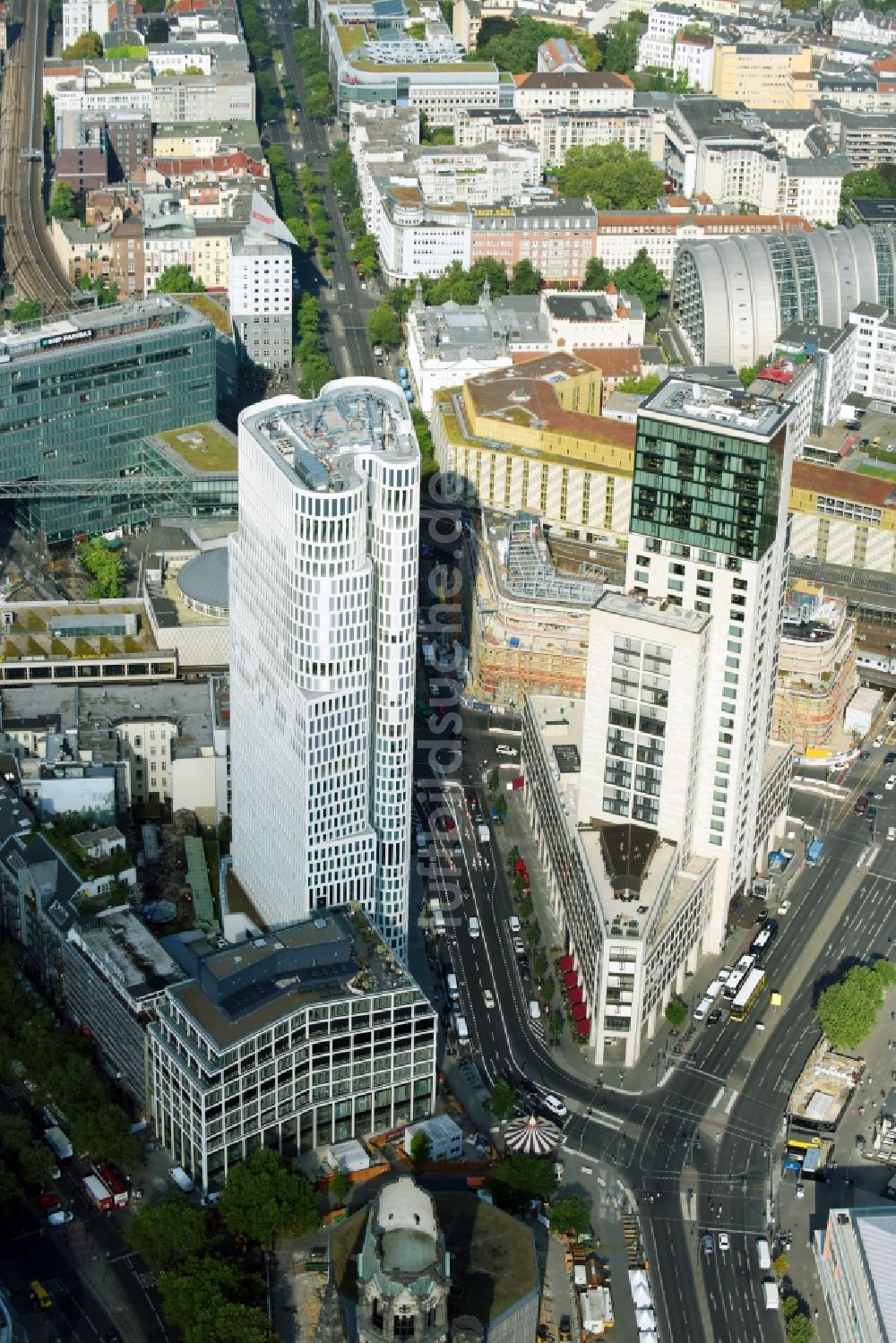 Berlin aus der Vogelperspektive: Hochhaus- Ensemble der Zoofenster und Neubau Upper West an der Joachimsthaler Straße - Hardenbergstraße im Ortsteil Bezirk Charlottenburg in Berlin, Deutschland