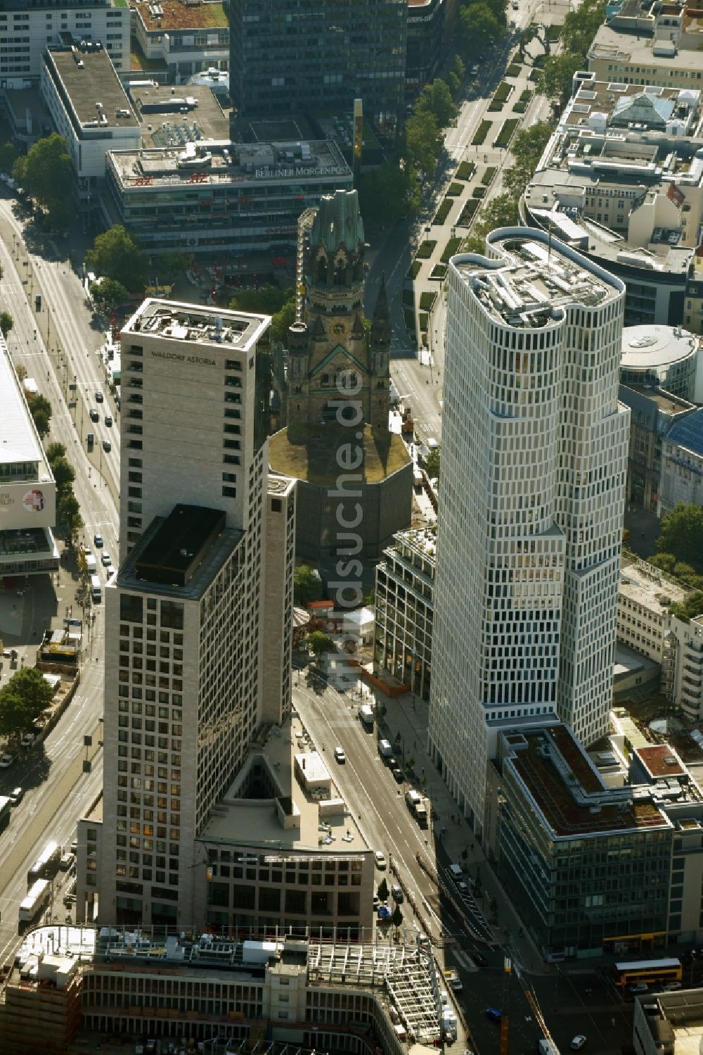 Luftbild Berlin - Hochhaus- Ensemble der Zoofenster und Neubau Upper West an der Joachimsthaler Straße - Hardenbergstraße im Ortsteil Bezirk Charlottenburg in Berlin, Deutschland