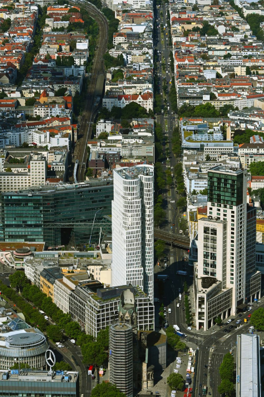 Luftbild Berlin - Hochhaus- Ensemble der Zoofenster und Neubau Upper West im Ortsteil Bezirk Charlottenburg in Berlin, Deutschland