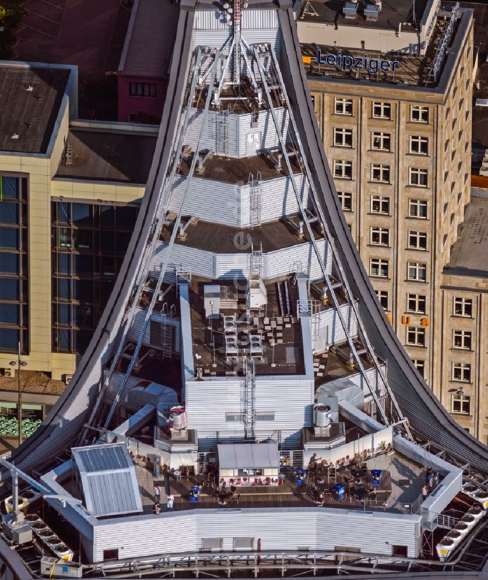 Luftaufnahme Leipzig - Hochhaus- Gebäude City-Hochhaus am Augustusplatz in Leipzig im Bundesland Sachsen