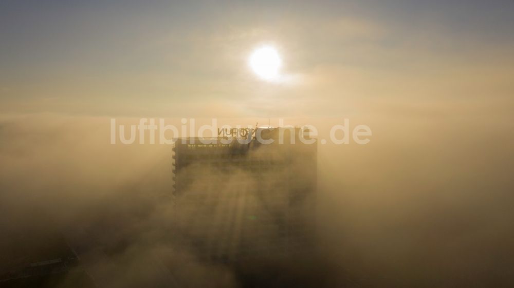 Rostock von oben - Hochhaus- Gebäude der Hotelanlage Hotel NEPTUN an der Seestraße in Rostock im Bundesland Mecklenburg-Vorpommern, Deutschland