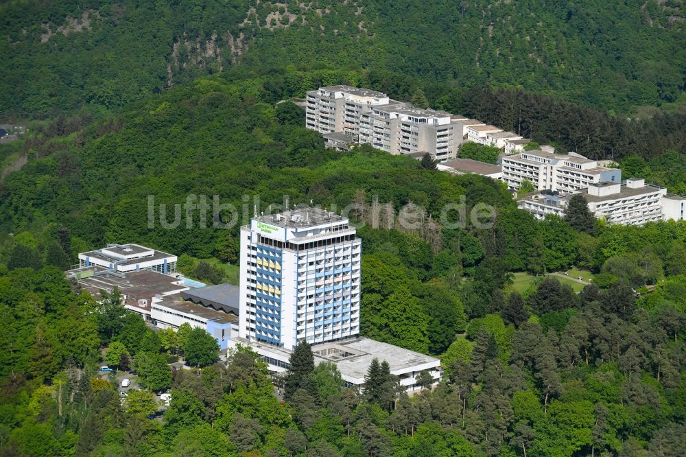 Lahnstein aus der Vogelperspektive: Hochhaus- Gebäude der Hotelanlage Wyndham Garden in Lahnstein im Bundesland Rheinland-Pfalz, Deutschland