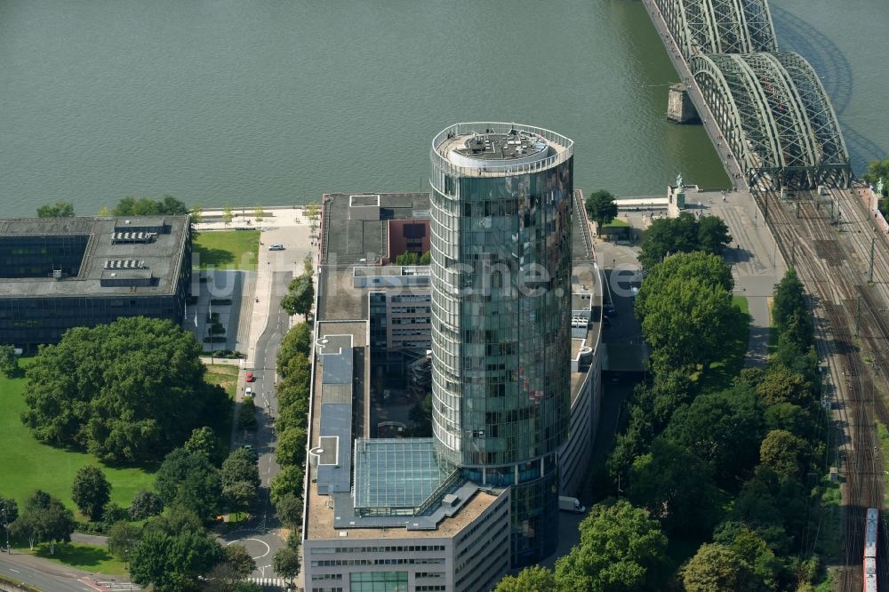 Luftbild Köln - Hochhaus- Gebäude Köln Triangle am Ottoplatz in Köln im Bundesland Nordrhein-Westfalen - NRW, Deutschland