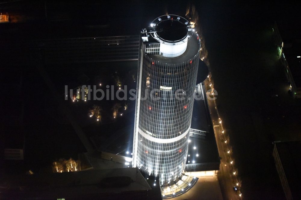 Nürnberg aus der Vogelperspektive: Hochhaus- Gebäude der Nürnberger Versicherungsgruppe an der Ostendstraße in Nürnberg im Bundesland Bayern