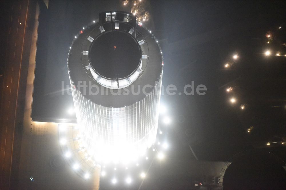 Nürnberg aus der Vogelperspektive: Hochhaus- Gebäude der Nürnberger Versicherungsgruppe an der Ostendstraße in Nürnberg im Bundesland Bayern