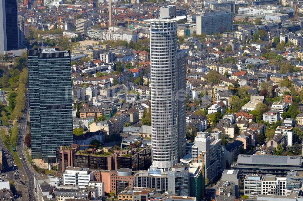 Luftbild Frankfurt am Main - Hochhaus- Gebäude Volksbank Tower in Frankfurt am Main im Bundesland Hessen