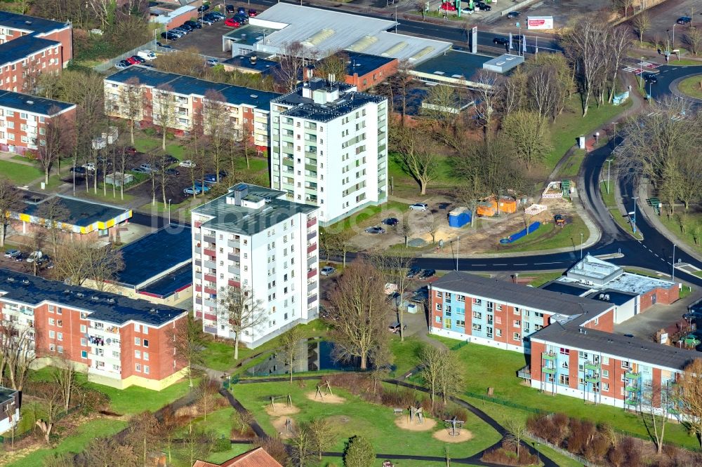 Luftbild Stade - Hochhaus- Gebäude im Wohngebiet Altländerviertel in Stade im Bundesland Niedersachsen, Deutschland