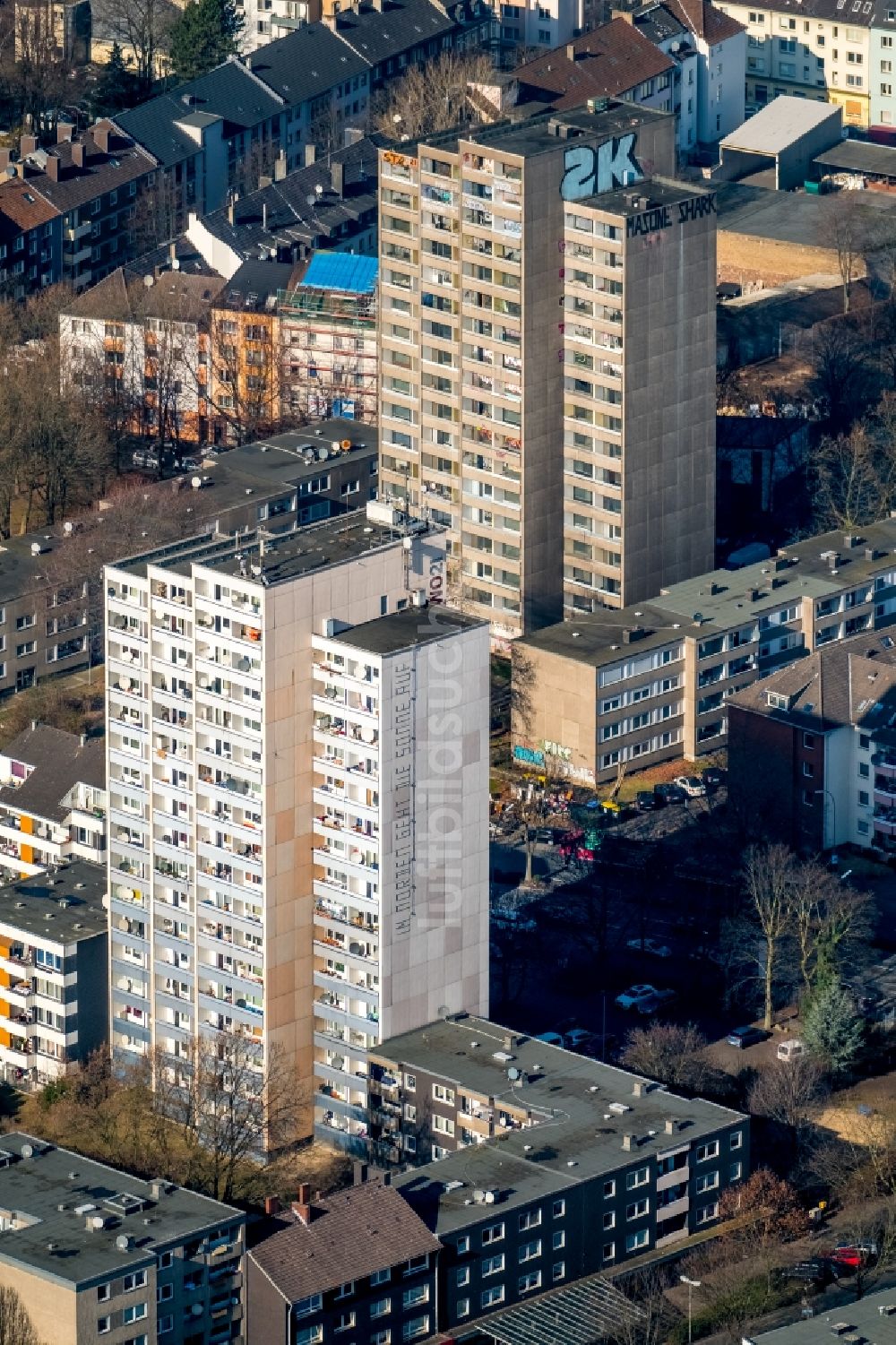 Luftbild Dortmund - Hochhaus- Gebäude im Wohngebiet an der Kielstraße in Dortmund im Bundesland Nordrhein-Westfalen