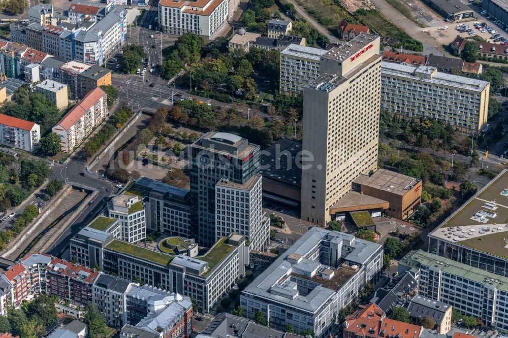 Luftaufnahme Leipzig - Hochhaus des Hotelgebäude- Komplexes The Westin Leipzig an der Gerberstraße in Leipzig im Bundesland Sachsen