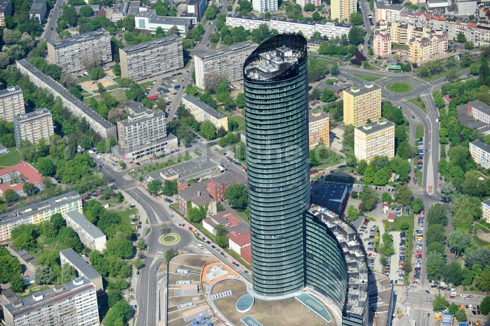 Luftbild Wroclaw / Breslau - Hochhaus Neubau Sky Tower in Breslau / Wroclaw