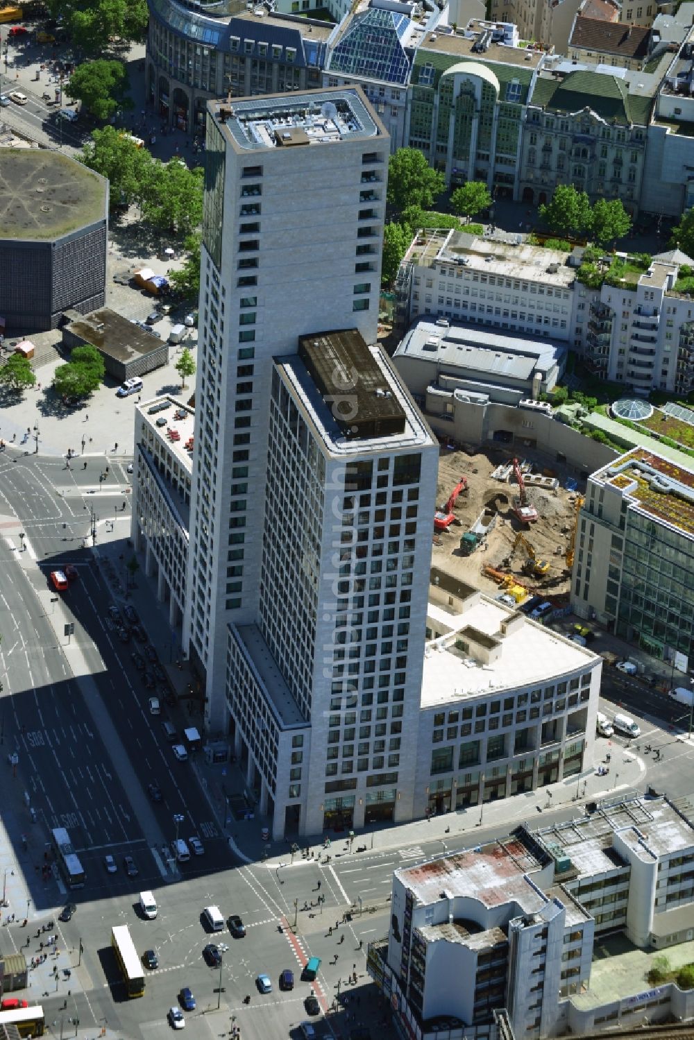 Berlin von oben - Hochhaus Zoofenster in der City West in Charlottenburg in Berlin