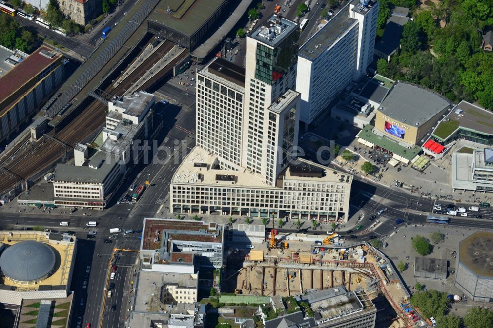 Berlin von oben - Hochhaus Zoofenster in der City West in Charlottenburg in Berlin