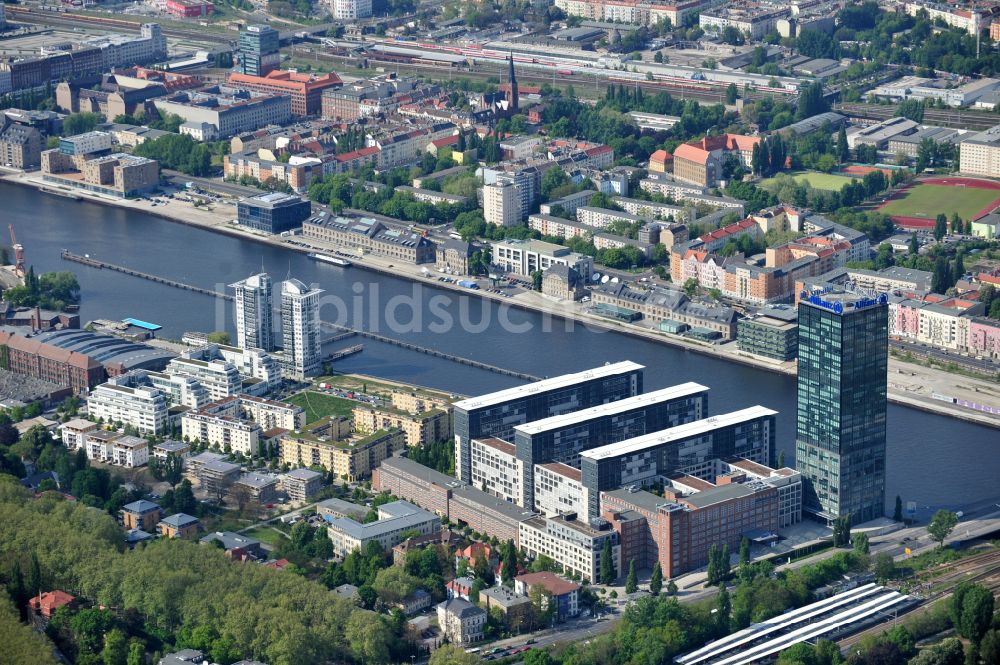 Berlin aus der Vogelperspektive: Hochhausgebäude Treptower in Berlin, Deutschland