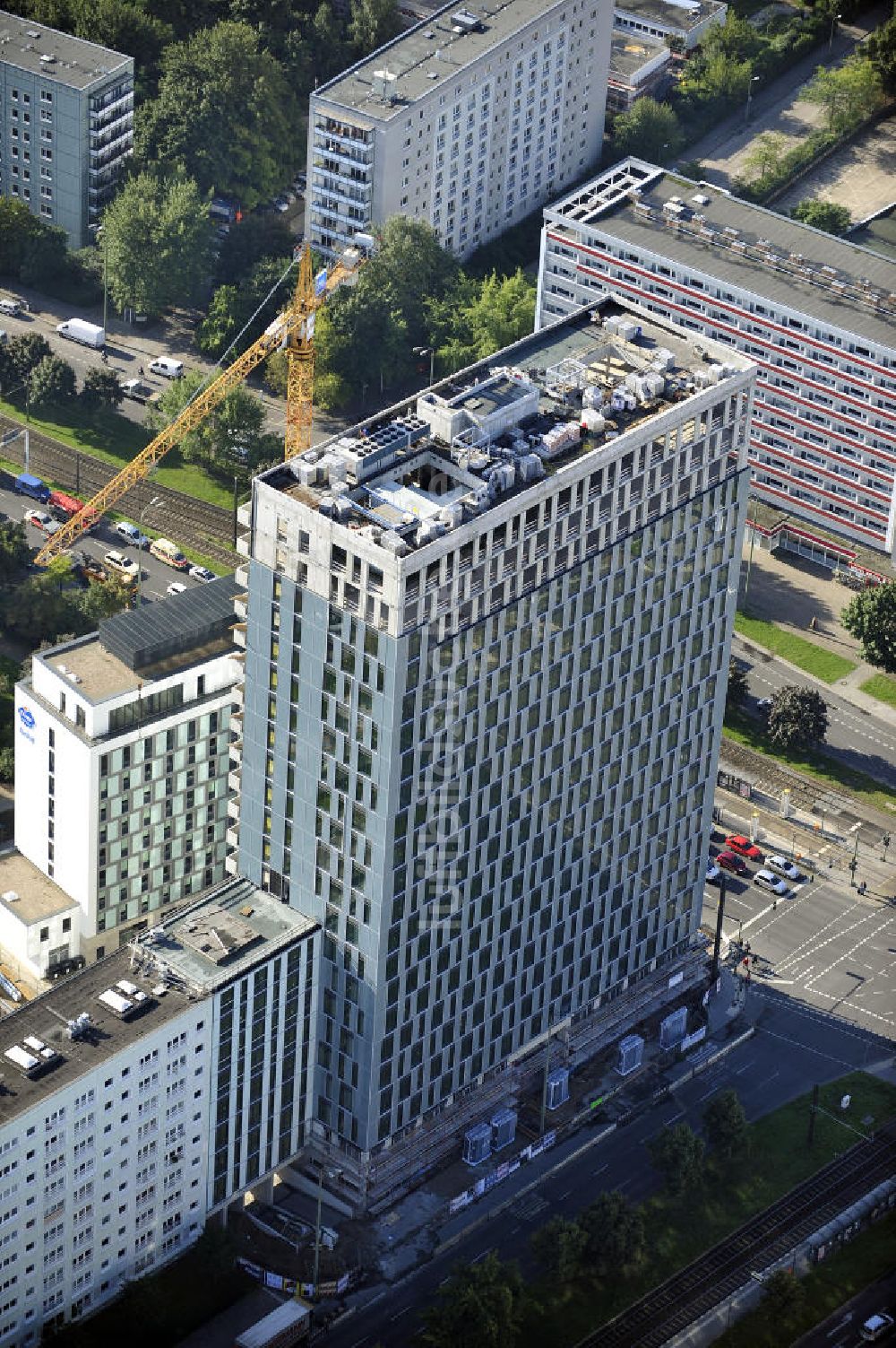 Berlin aus der Vogelperspektive: Hochhausneubau an der Mollstrasse in Berlin - Mitte