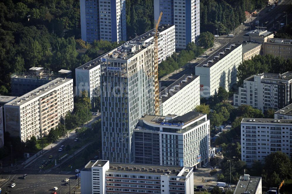 Berlin aus der Vogelperspektive: Hochhausneubau an der Mollstrasse in Berlin - Mitte