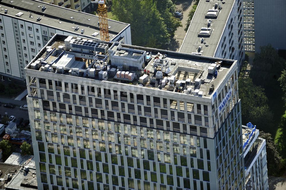 Berlin aus der Vogelperspektive: Hochhausneubau an der Mollstrasse in Berlin - Mitte