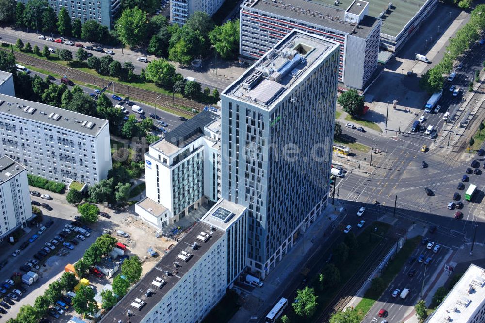 Berlin Mitte aus der Vogelperspektive: Hochhausneubau an der Mollstrasse in Berlin - Mitte