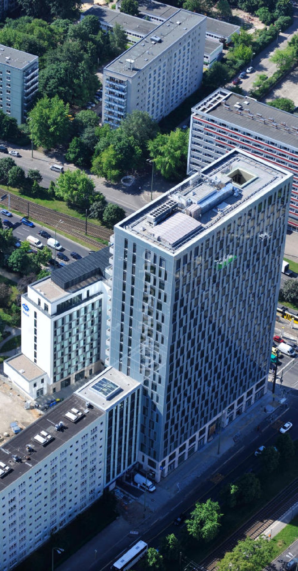 Luftbild Berlin Mitte - Hochhausneubau an der Mollstrasse in Berlin - Mitte