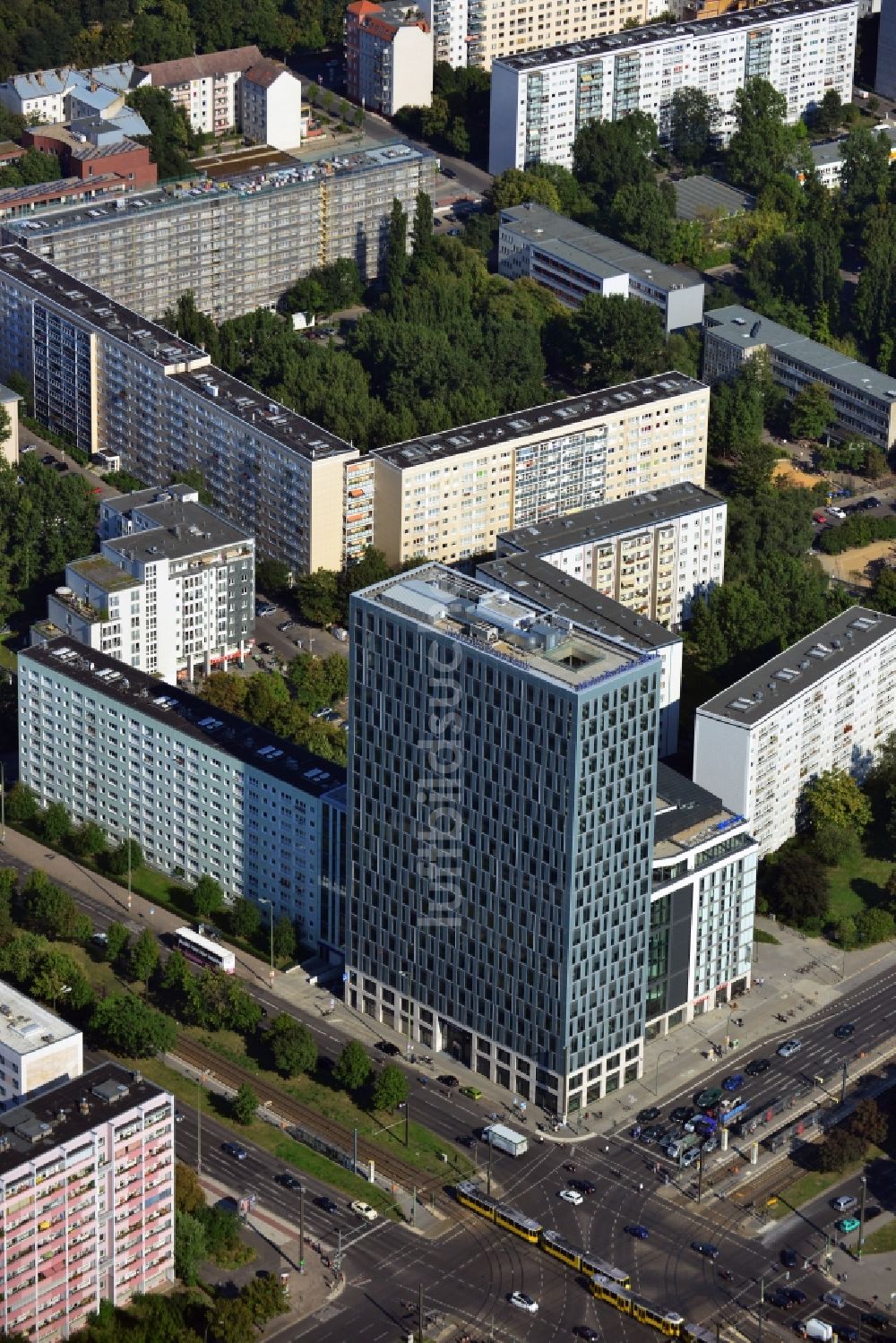 Luftaufnahme Berlin Mitte - Hochhausneubau an der Mollstrasse in Berlin - Mitte