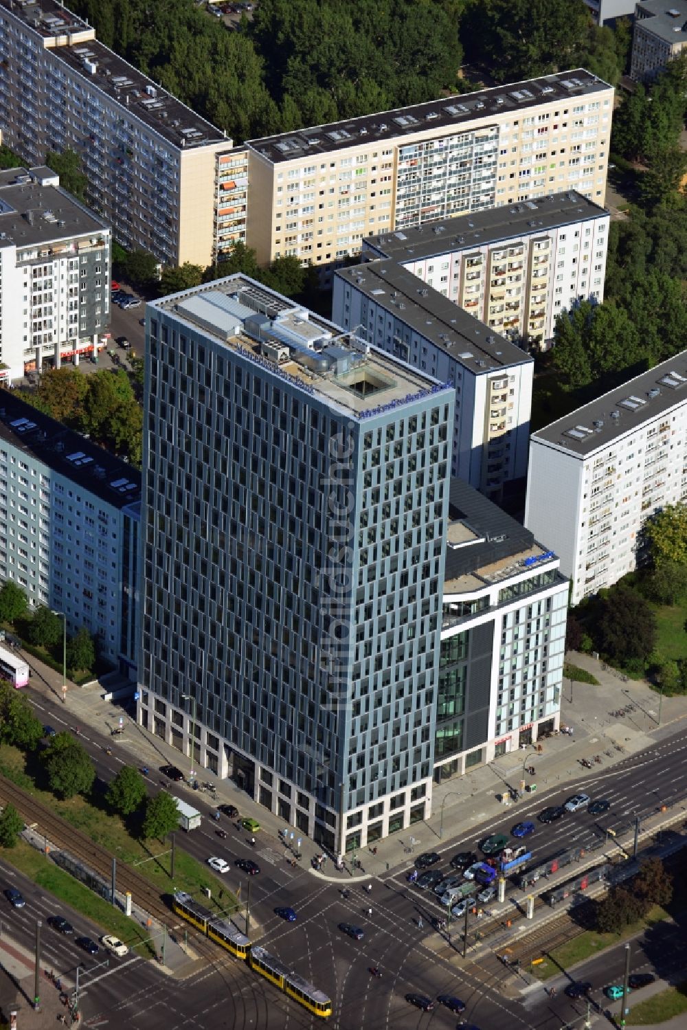 Berlin Mitte aus der Vogelperspektive: Hochhausneubau an der Mollstrasse in Berlin - Mitte