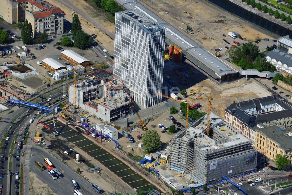 Berlin aus der Vogelperspektive: Hochhausprojekt Tour Total Berlin im Berliner Ortsteil Moabit in Berlin