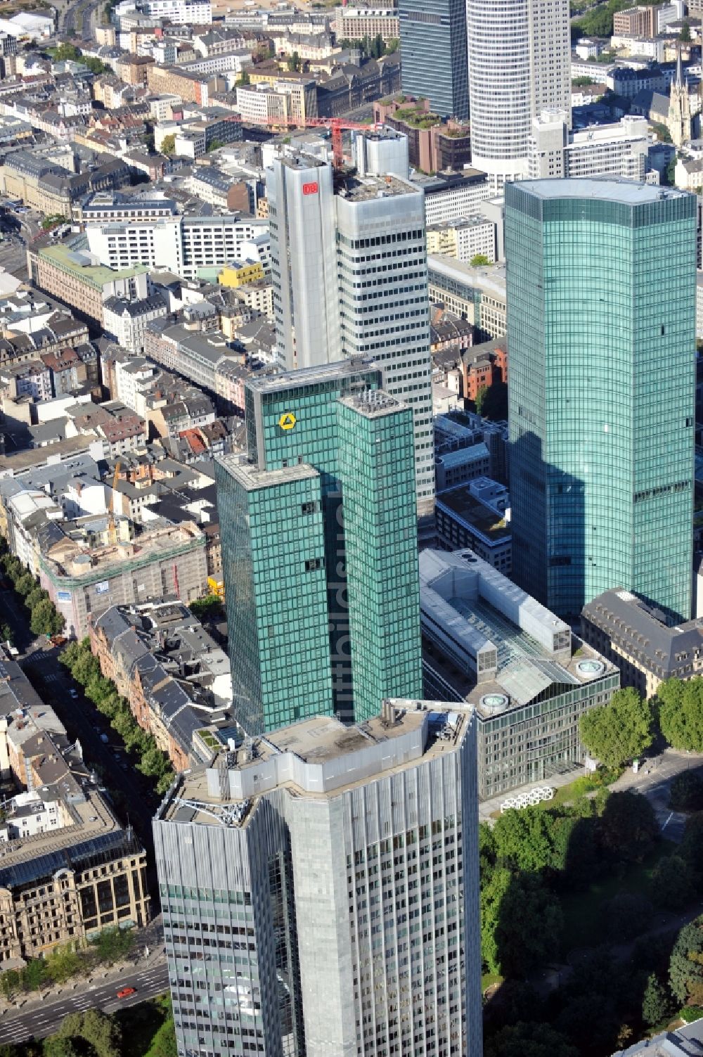 Frankfurt am Main von oben - Hochhäuser in der Innstadt von Frankurt am Main in Hessen