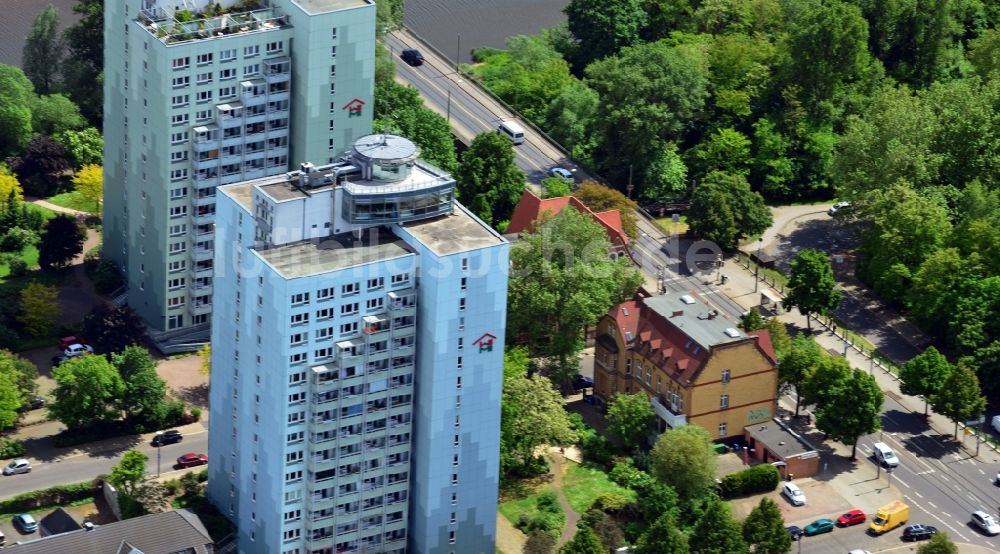 Magdeburg OT Werder von oben - Hochhäuser im Ortsteil Werder in Magdeburg im Bundesland Sachsen-Anhalt