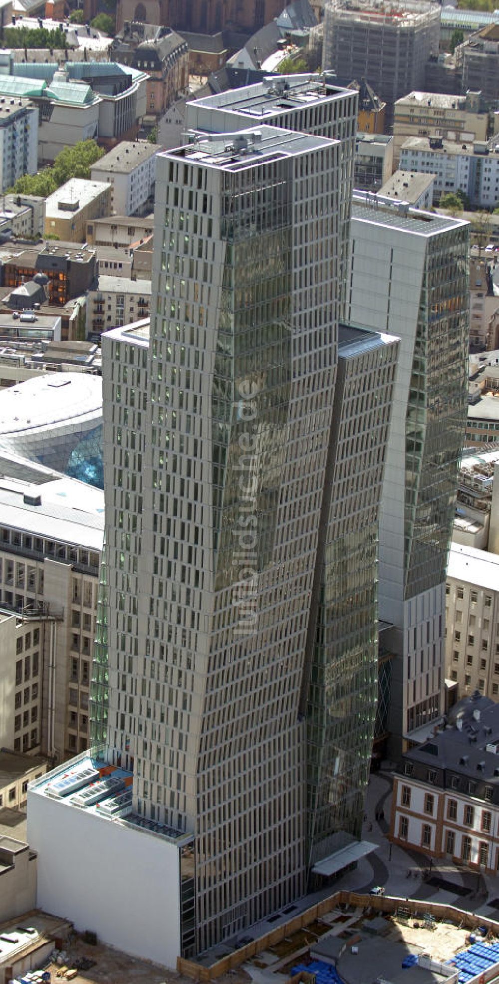 Frankfurt am Main von oben - Hochhäuser im Palais Quartier