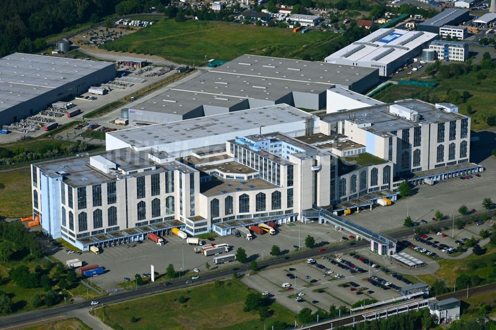 Luftaufnahme Falkensee - Hochregal- Lager-Gebäudekomplex und