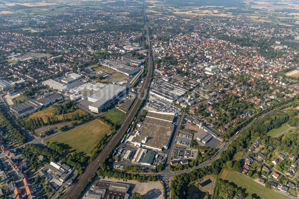 Luftbild Ahlen - Hochregal- Lager-Gebäudekomplex und Logistikzentrum auf dem Gelände der Franz Kaldewei GmbH & Co. KG in Ahlen im Bundesland Nordrhein-Westfalen, Deutschland