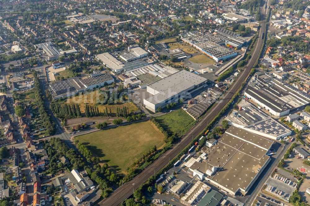 Ahlen von oben - Hochregal- Lager-Gebäudekomplex und Logistikzentrum auf dem Gelände der Franz Kaldewei GmbH & Co. KG in Ahlen im Bundesland Nordrhein-Westfalen, Deutschland