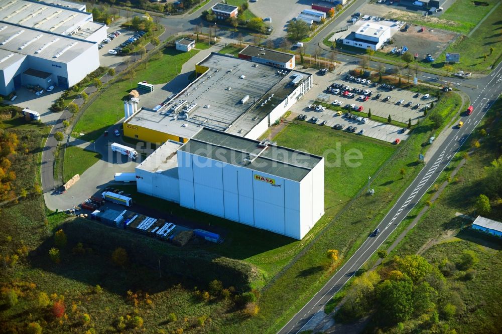 Luftbild Burg - Hochregal- Lager-Gebäudekomplex und Logistikzentrum auf dem Gelände der Hasa GmbH in Burg im Bundesland Sachsen-Anhalt, Deutschland