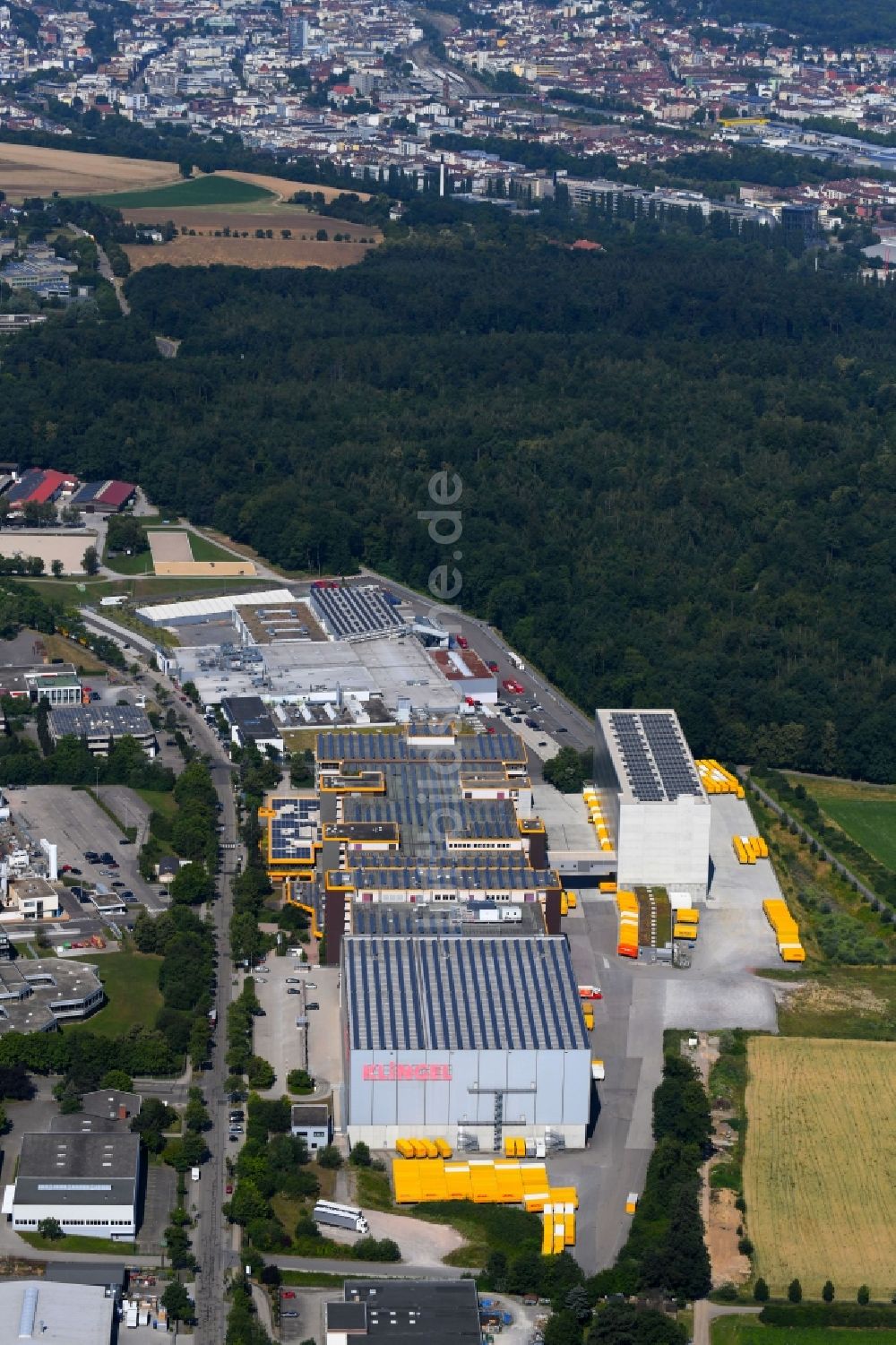 Luftbild Pforzheim - Hochregal- Lager-Gebäudekomplex und Logistikzentrum auf dem Gelände KLINGEL in Pforzheim im Bundesland Baden-Württemberg, Deutschland