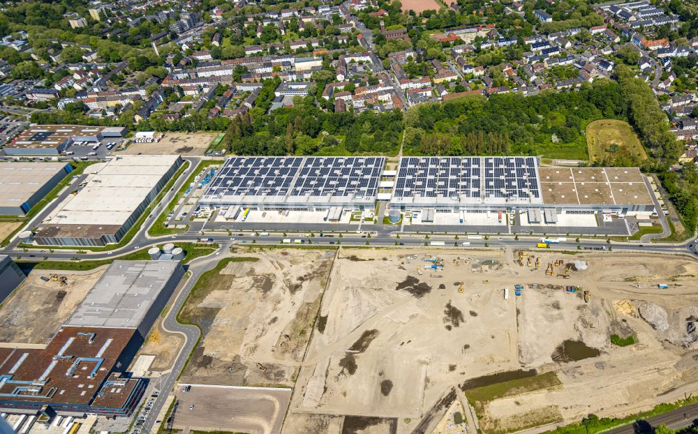 Gelsenkirchen von oben - Hochregal- Lager-Gebäudekomplex und Logistikzentrum im Ortsteil Bulmke-Hüllen in Gelsenkirchen im Bundesland Nordrhein-Westfalen, Deutschland