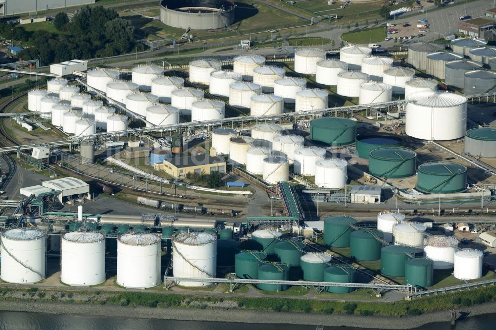 Luftbild Hamburg - Hochtanklager am Neuhöfer Hafen in Hamburg