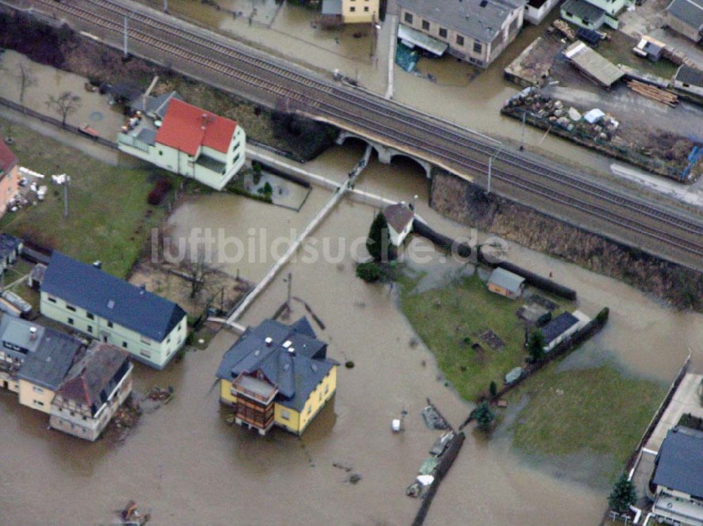 Bad Schandau von oben - Hochwasser entlang der Bahnstrecke nach Krippen