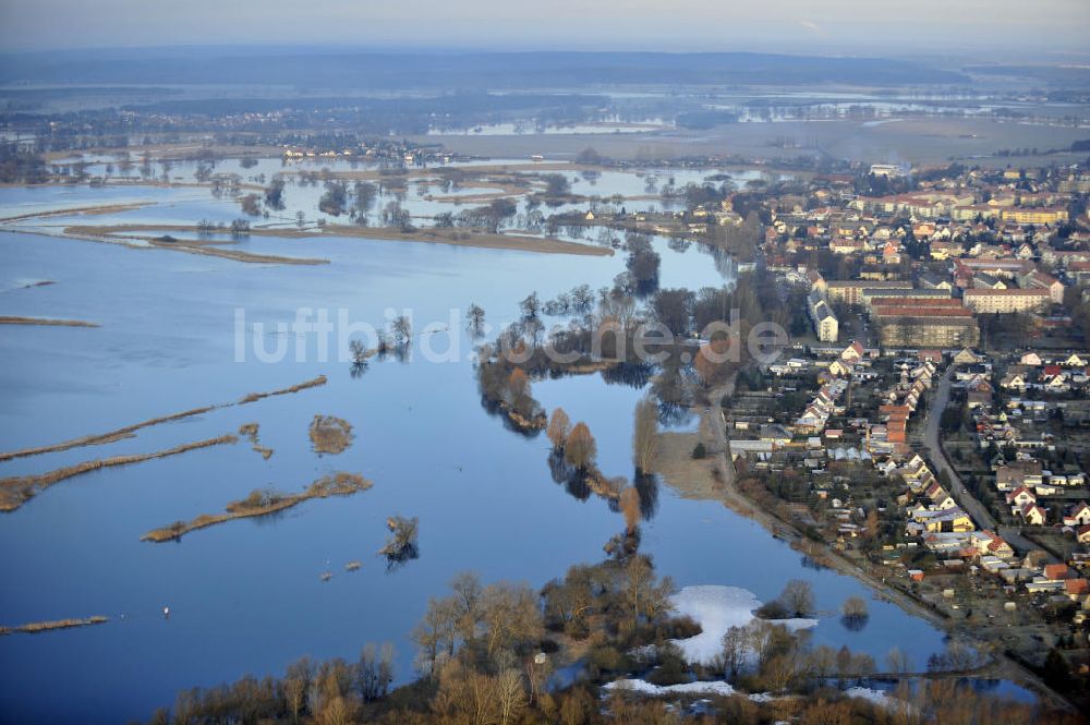 Luftaufnahme Döberitz - Hochwasser der Havel in dem Überflutungsgebiet zwischen Premnitz und Döberitz