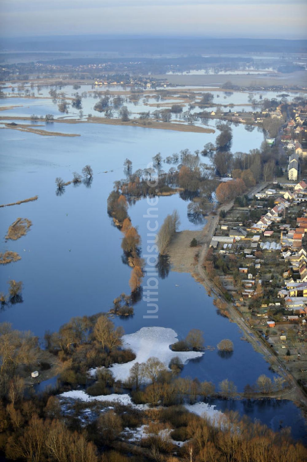 Luftbild Döberitz - Hochwasser der Havel in dem Überflutungsgebiet zwischen Premnitz und Döberitz