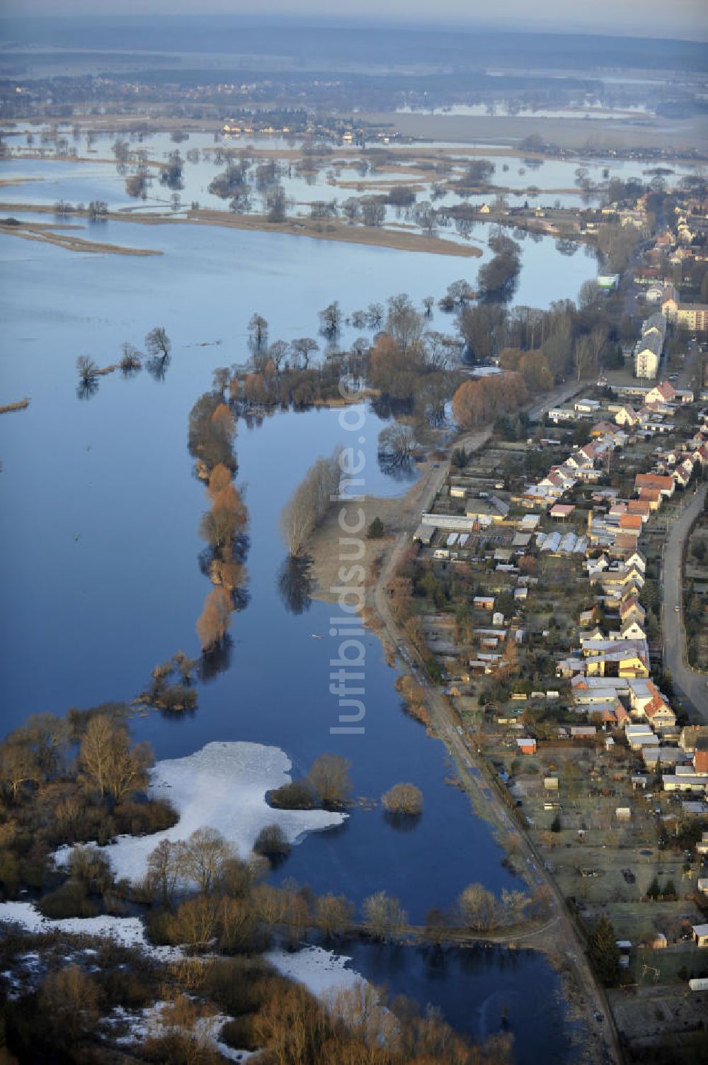 Luftaufnahme Döberitz - Hochwasser der Havel in dem Überflutungsgebiet zwischen Premnitz und Döberitz